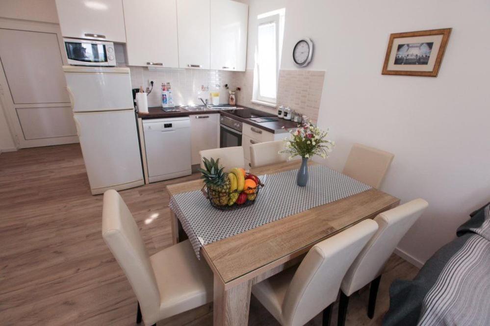 Apartments Luka Rogoznica  Dış mekan fotoğraf